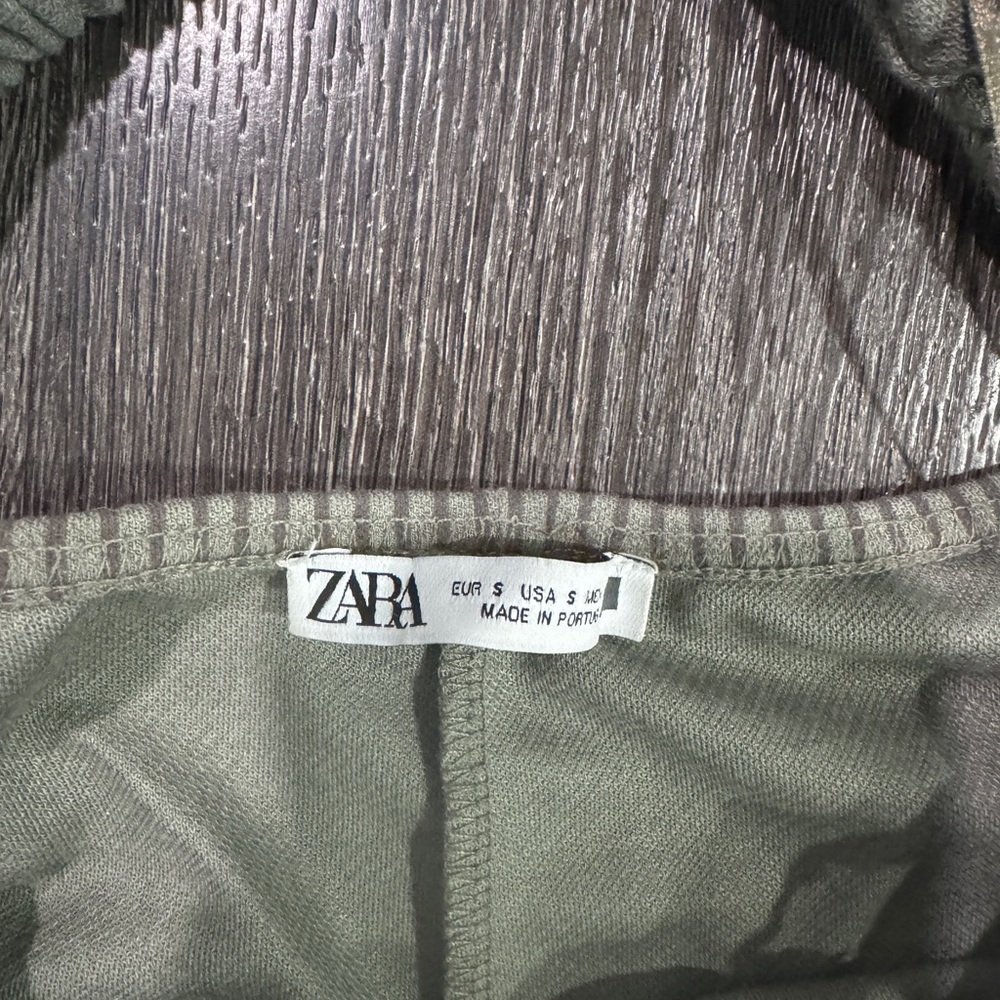 Zara Olive Green jumpsuit - Picture 5 of 5